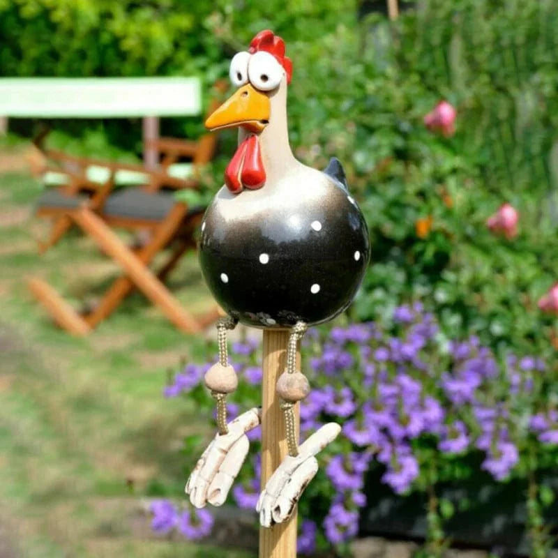 Sculpture de Poulet Colorée et Amusante
