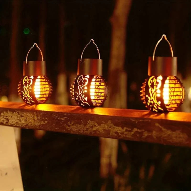 Lanterne Solaire Extérieur Suspendue Enchantée (Lot de 2 + 1 Offerte)